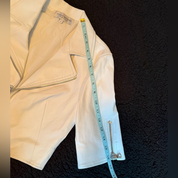 White cropped genuine Leather moto jacket - Picture 9 of 15